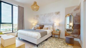 AURA-sur-le-square-Unite-611-08272025_194207
